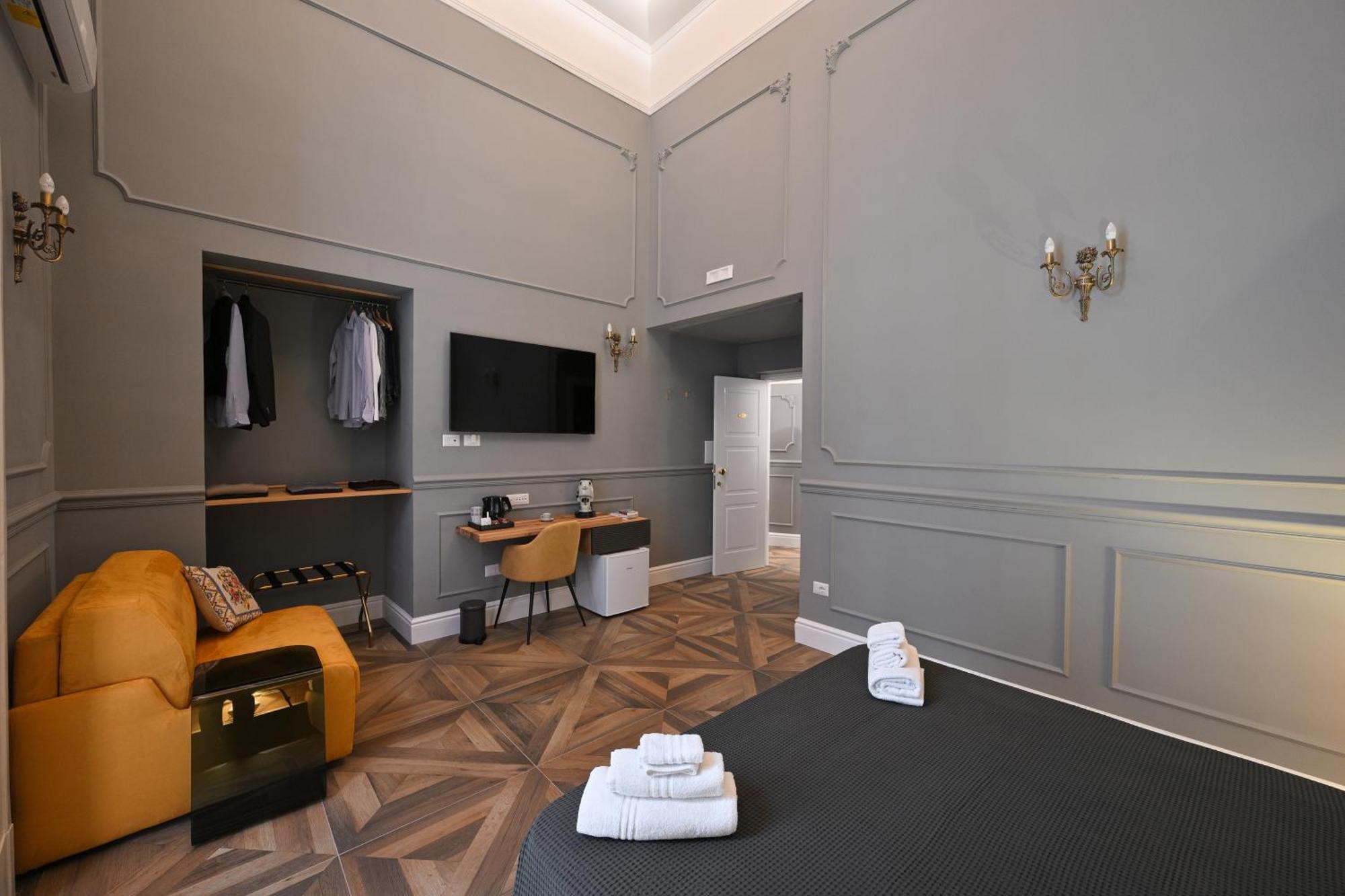 Toledo 424 Suite Naples Extérieur photo