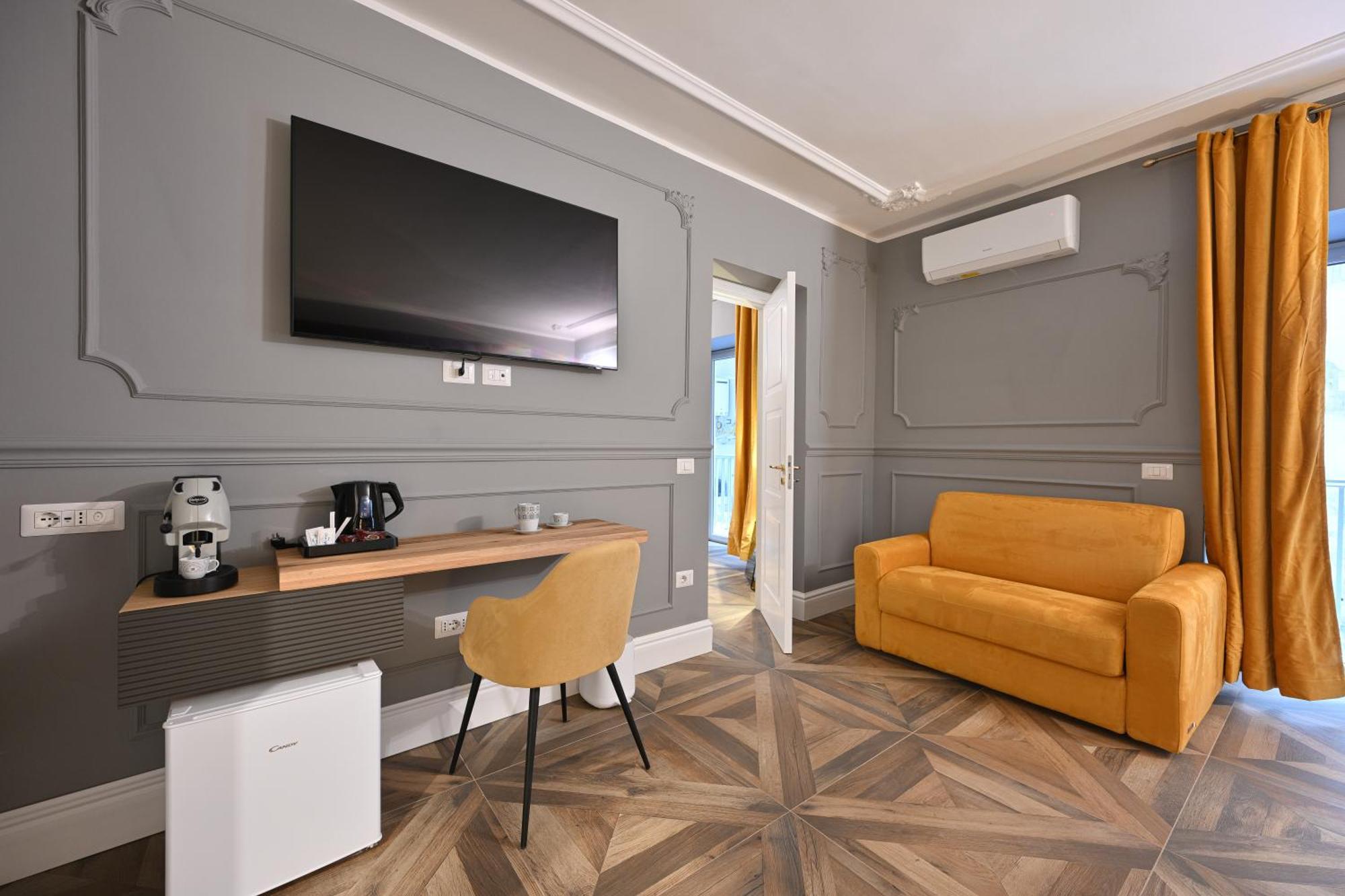 Toledo 424 Suite Naples Extérieur photo